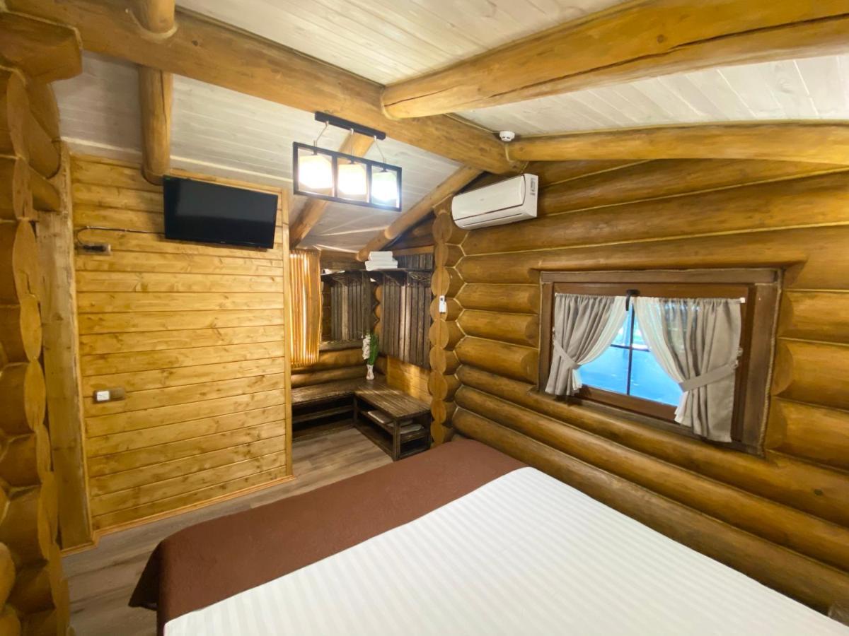 Resort Stariy Prud Pilipovicsi Kültér fotó