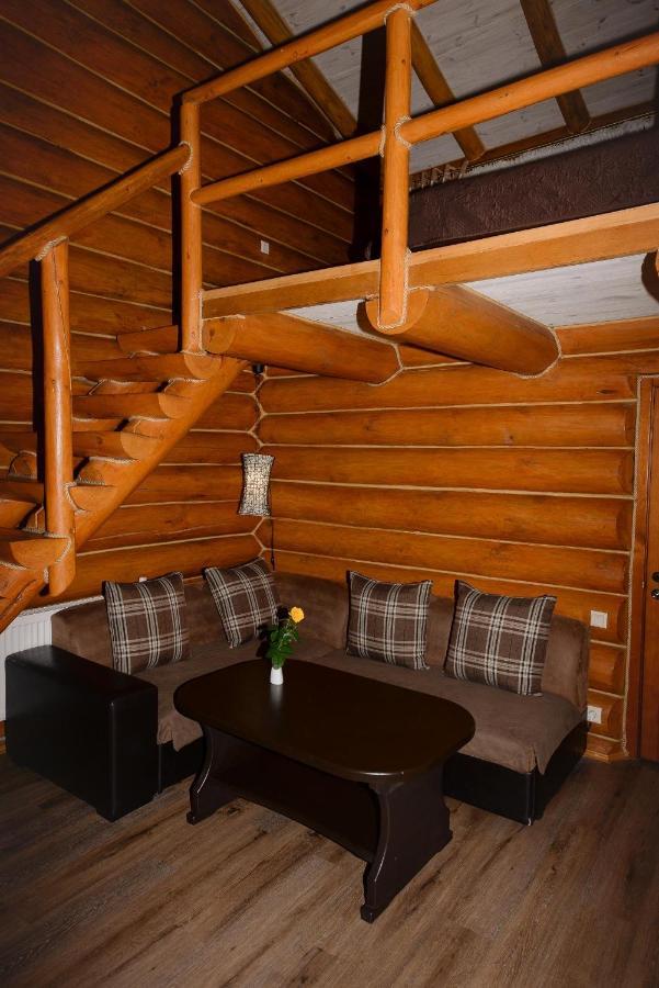Resort Stariy Prud Pilipovicsi Kültér fotó